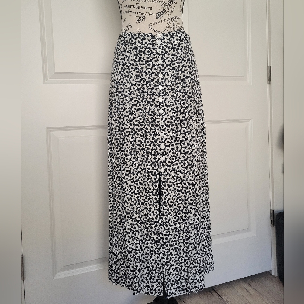 Karen Kane Black and White A-line Maxi Skirt